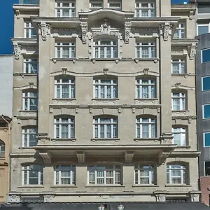 https://alpek-hotel.istanbul-turkeyhotels.com
