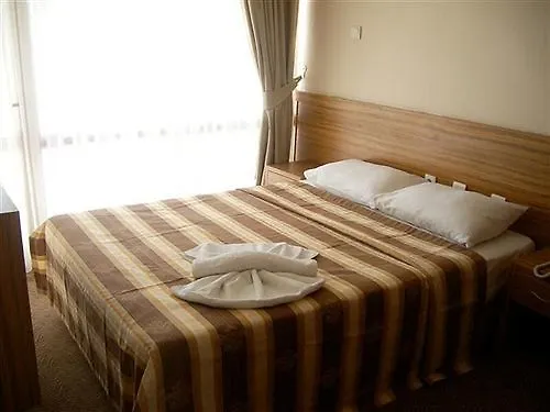 Lara Kapris Hotel Antalya